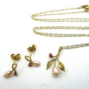 Krementz spinel and freshwater pearls set
